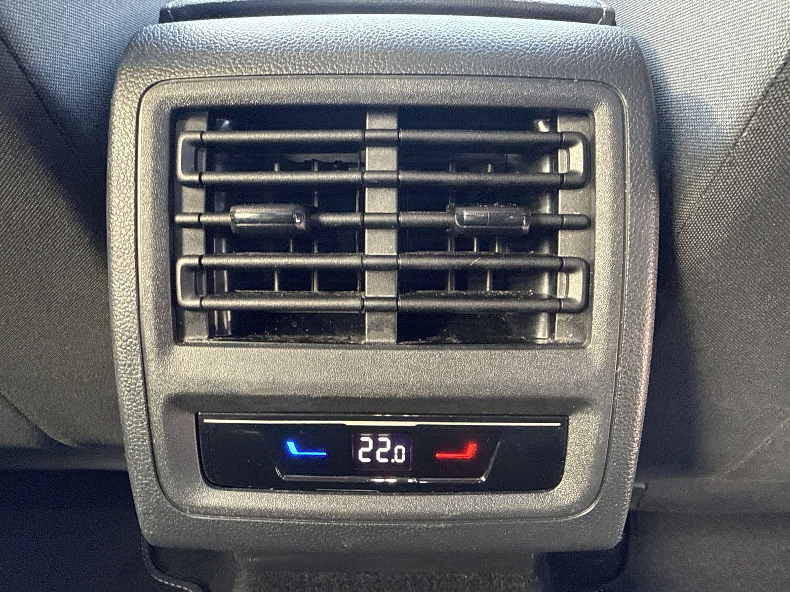 2024 Volkswagen Golf — fotografija 21