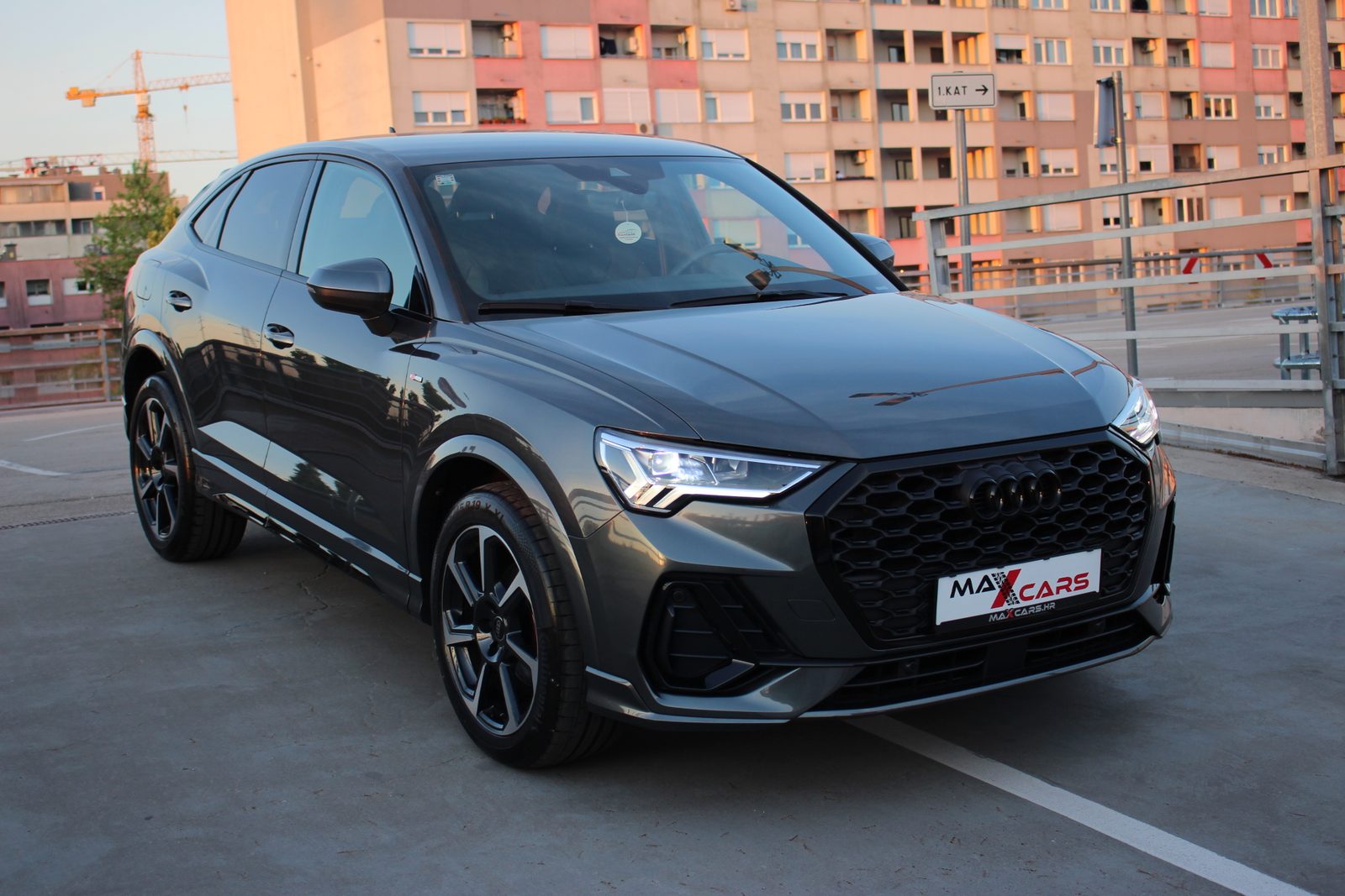 2025 Audi Q3 — fotografija 13