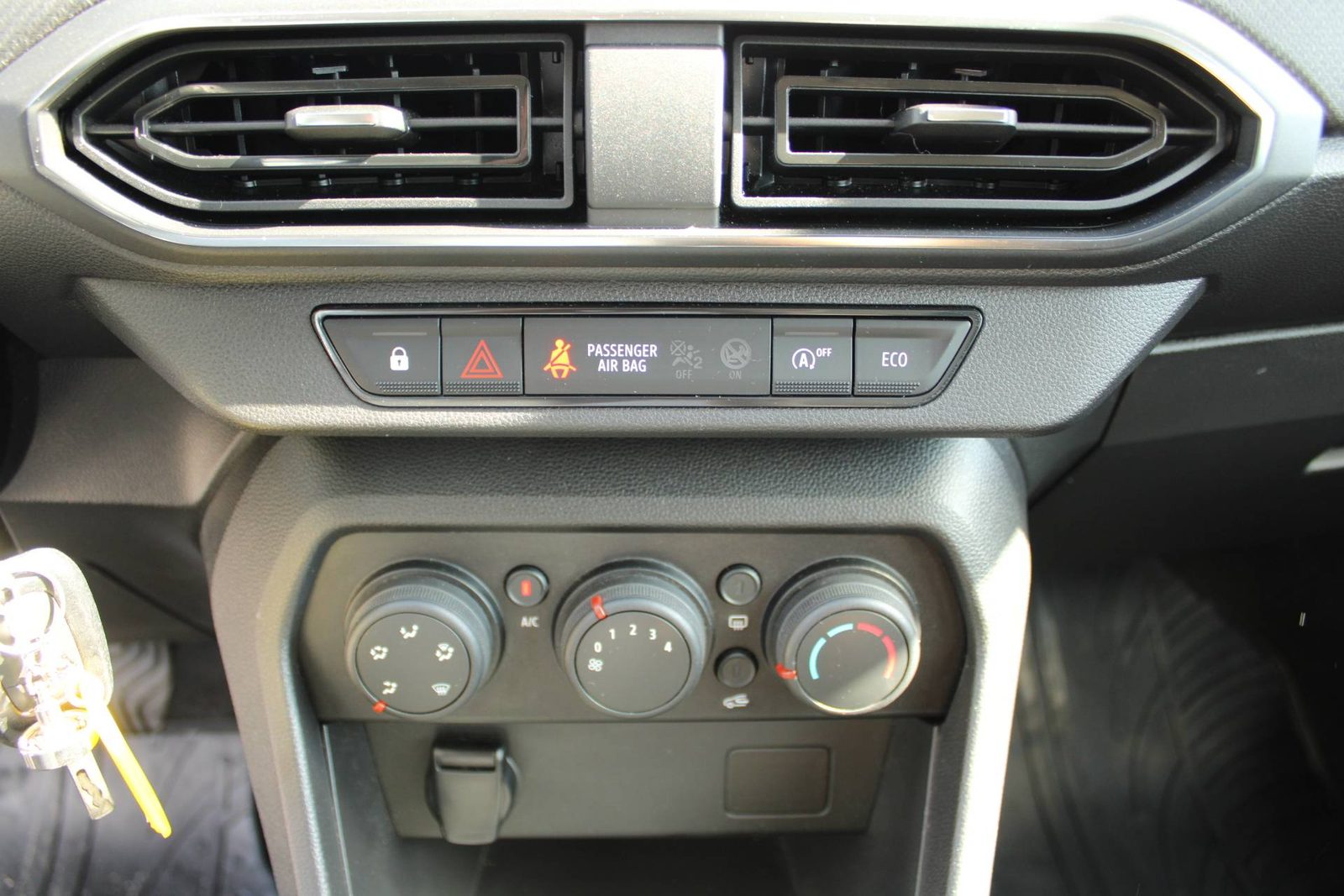 2022 Dacia Jogger — fotografija 16