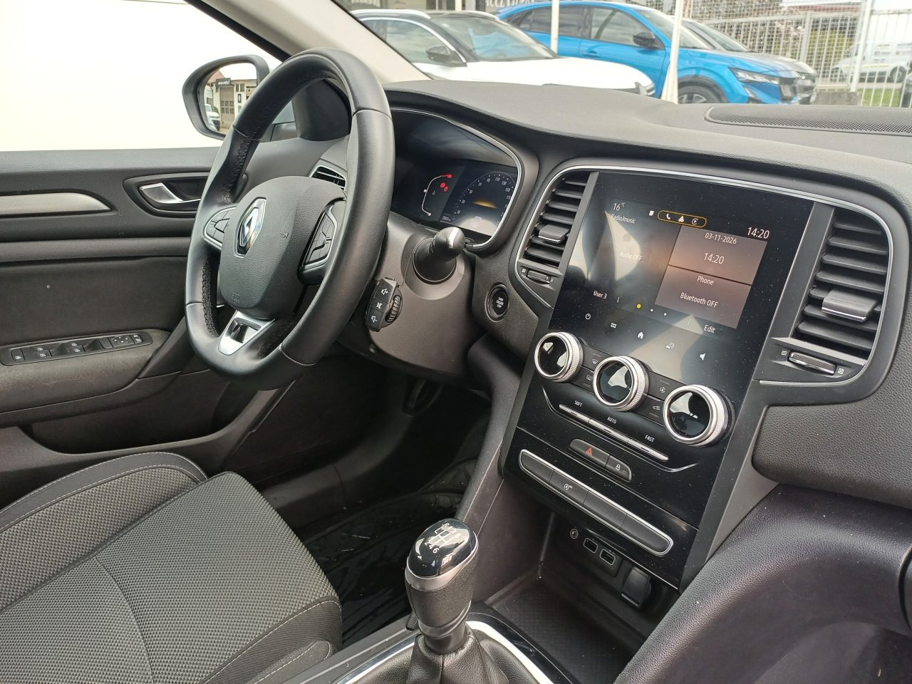 2023 Renault Megane — fotografija 18