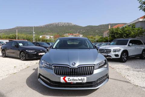 2021 Škoda Superb — sličica 4