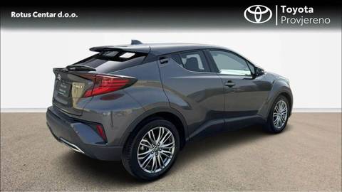 2023 Toyota C-HR — sličica 4