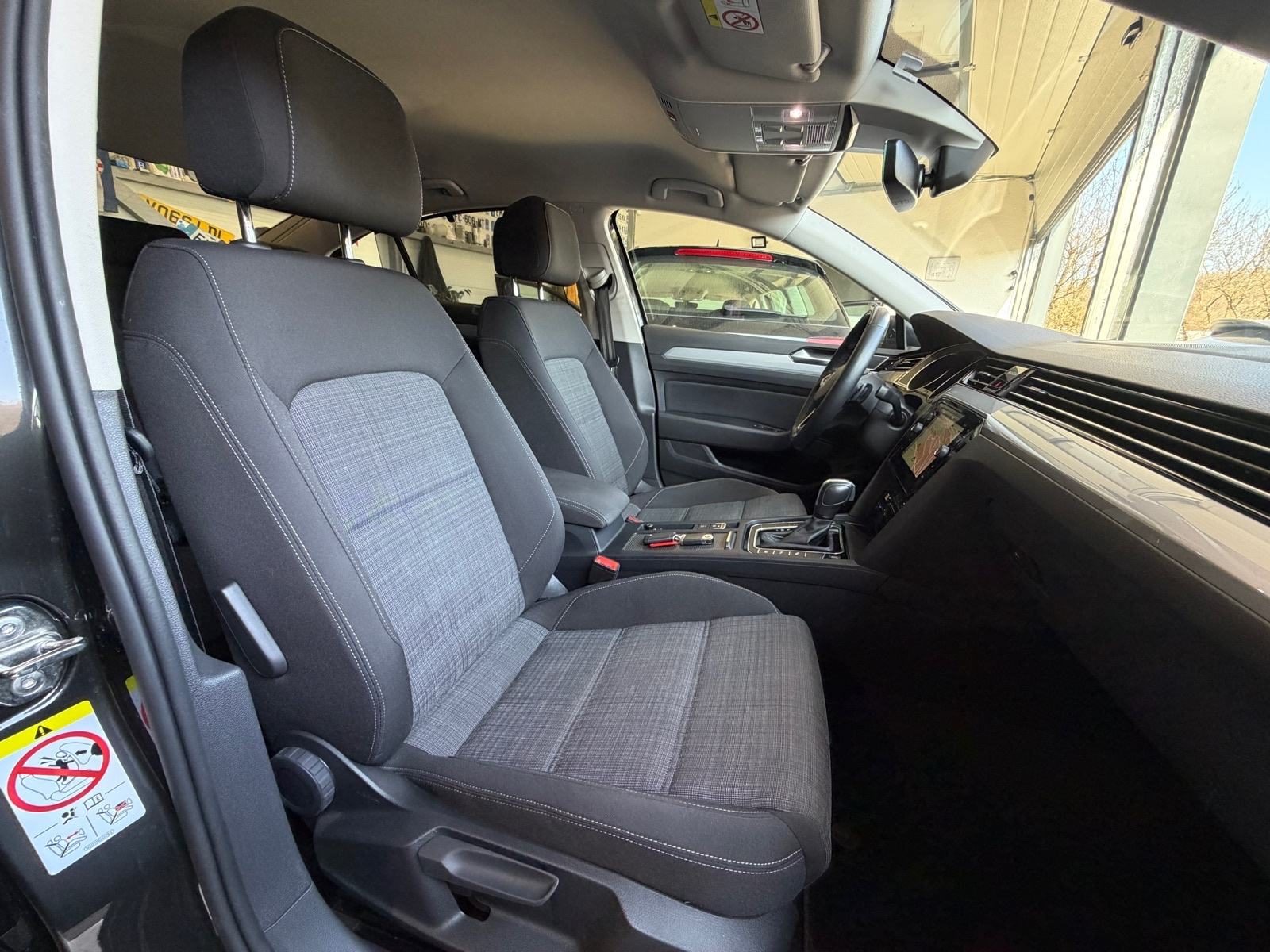 2021 Volkswagen Passat — fotografija 6