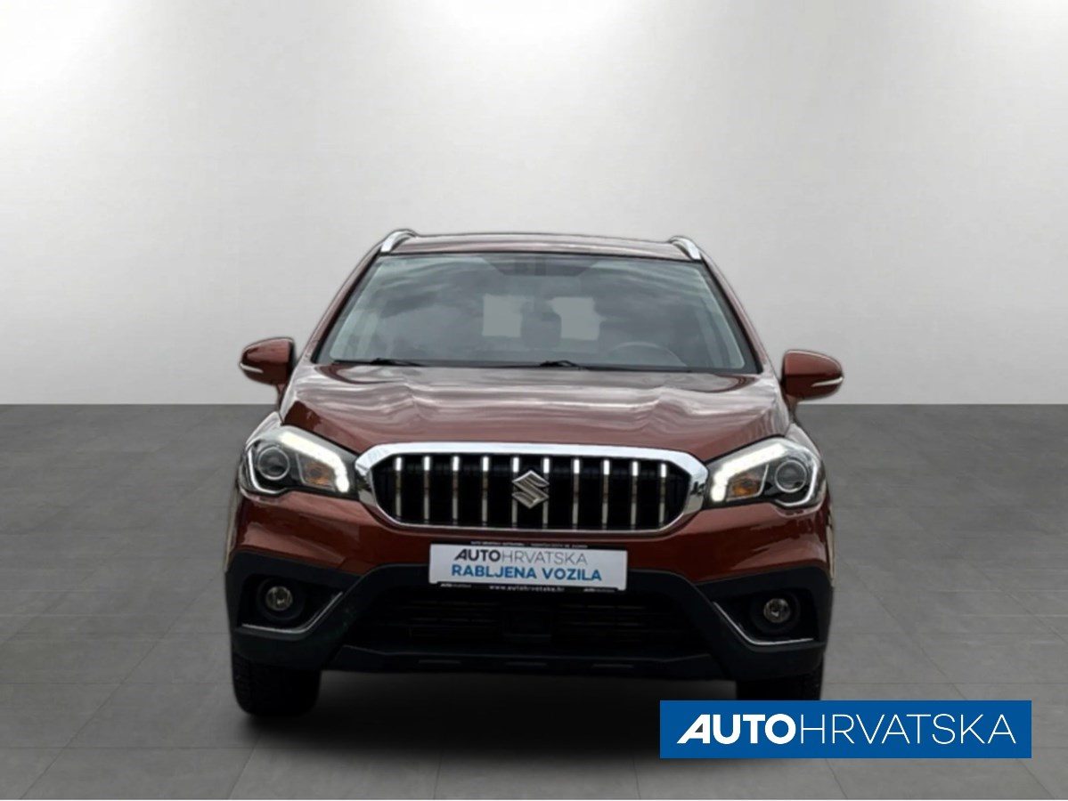 2020 Suzuki Sx4 s-cross — fotografija 3
