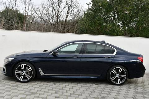 2017 BMW Serija 7 — sličica 10