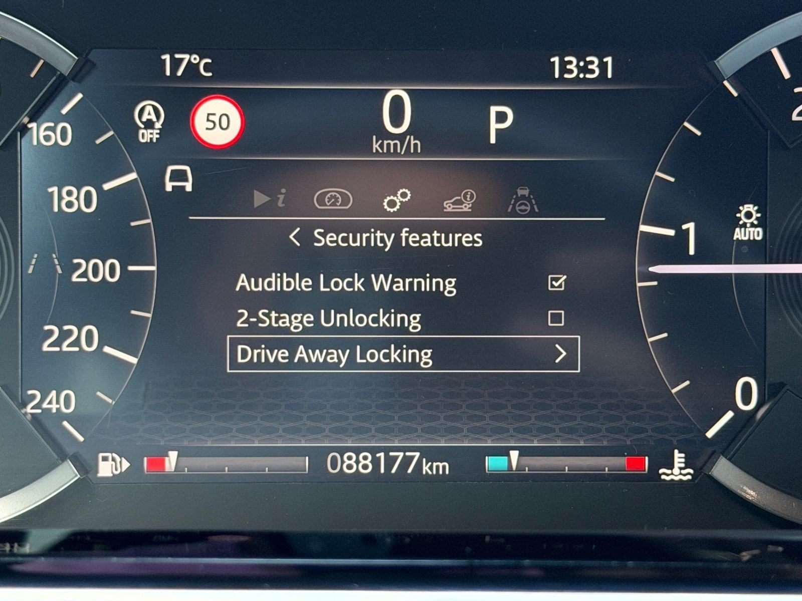 2021 Land Rover Range Rover Evoque — fotografija 26