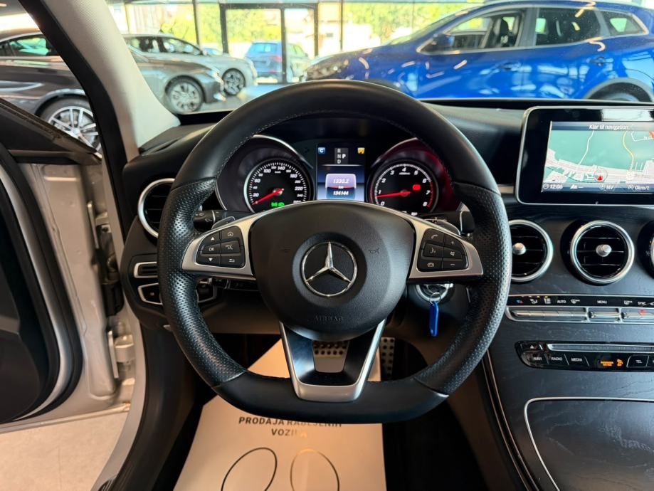 2018 Mercedes-Benz C-klasa — fotografija 18