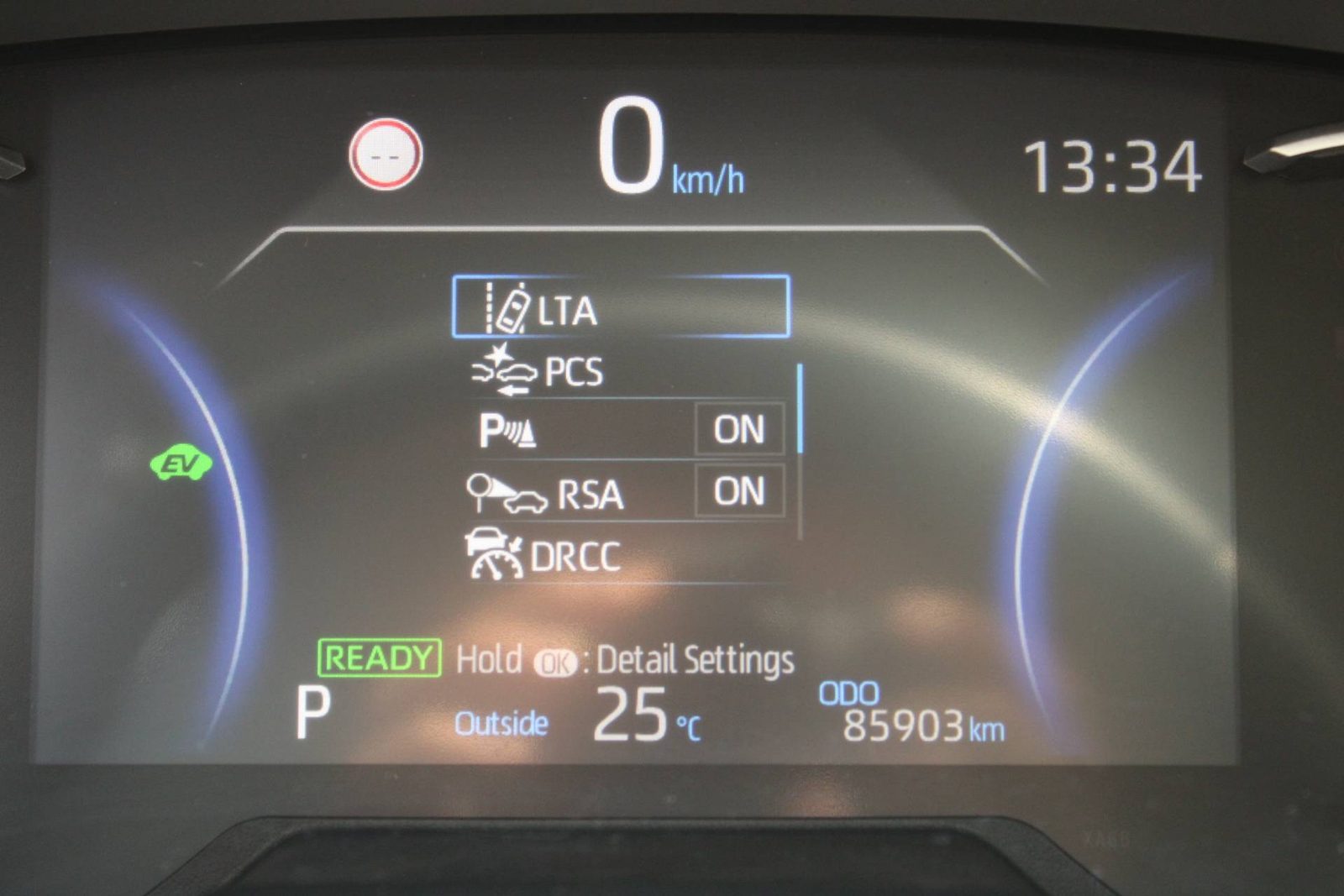 2022 Toyota RAV4 — fotografija 22