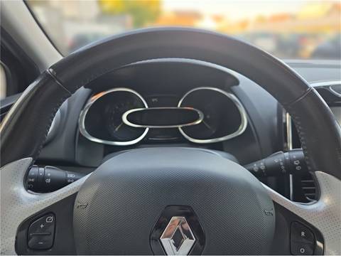 2013 Renault Clio — sličica 8