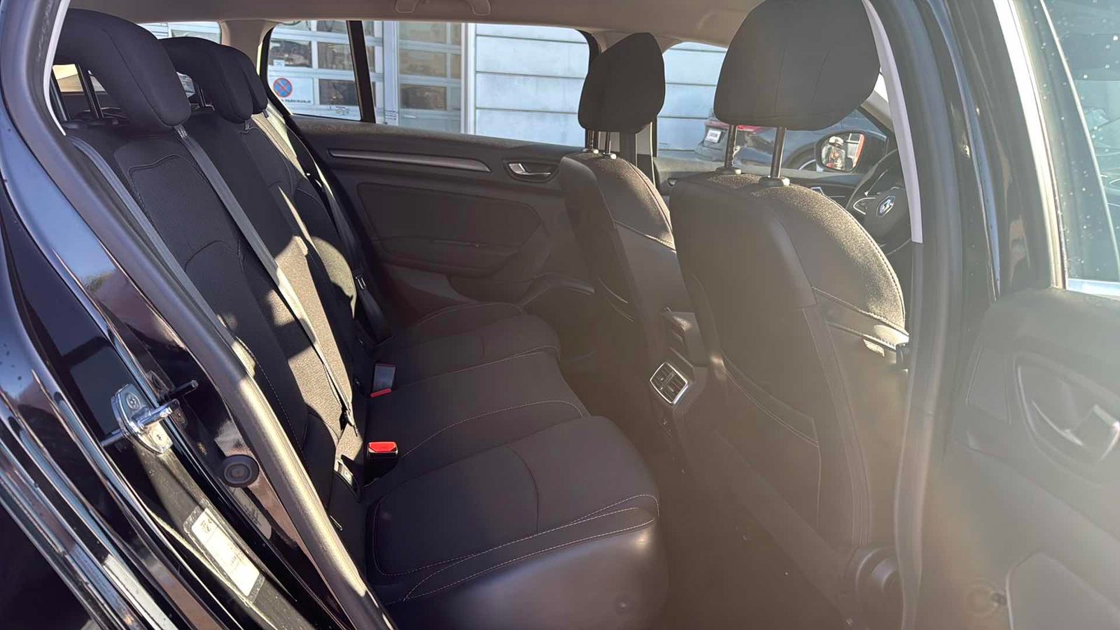 2022 Renault Megane Grandtour — fotografija 10
