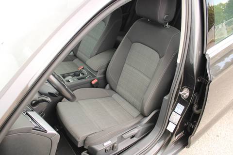 2021 Volkswagen Passat — sličica 9