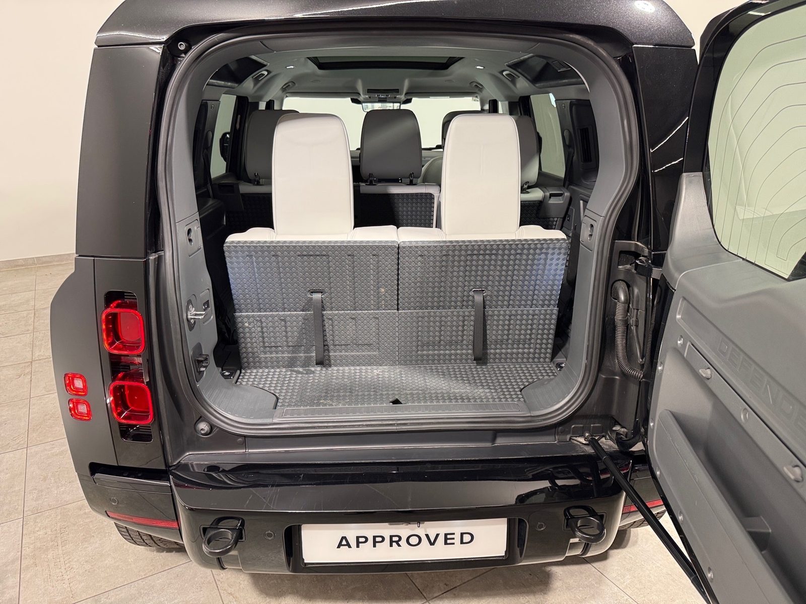 2025 Land Rover Defender — fotografija 26