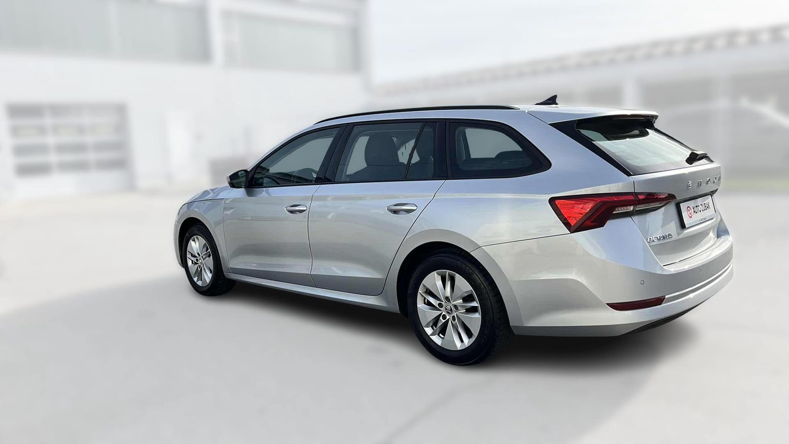 2021 Škoda Octavia — fotografija 5