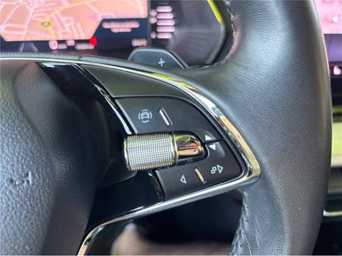 2021 Škoda Octavia Combi — sličica 16