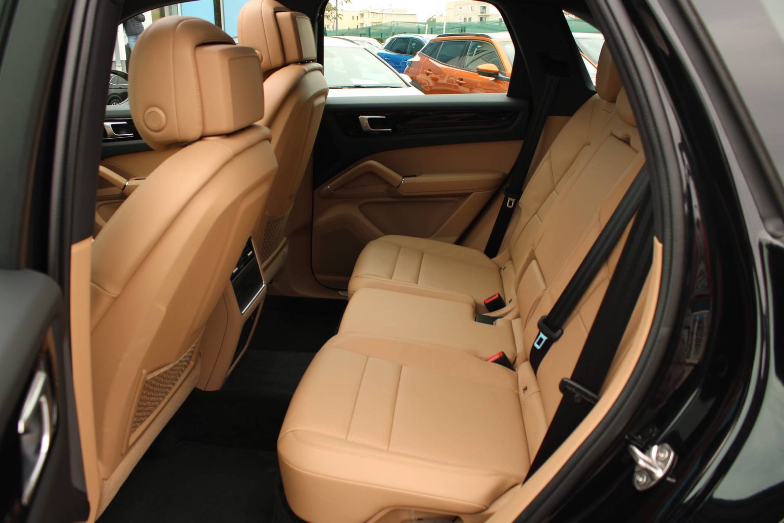 2021 Porsche Cayenne — fotografija 11