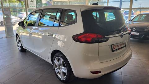 2018 Opel Zafira — sličica 8