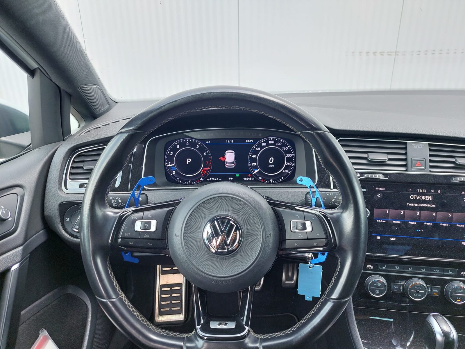 2017 Volkswagen Golf — fotografija 12