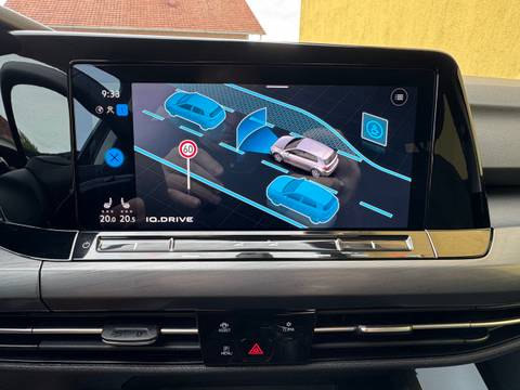 2020 Volkswagen Golf — sličica 25