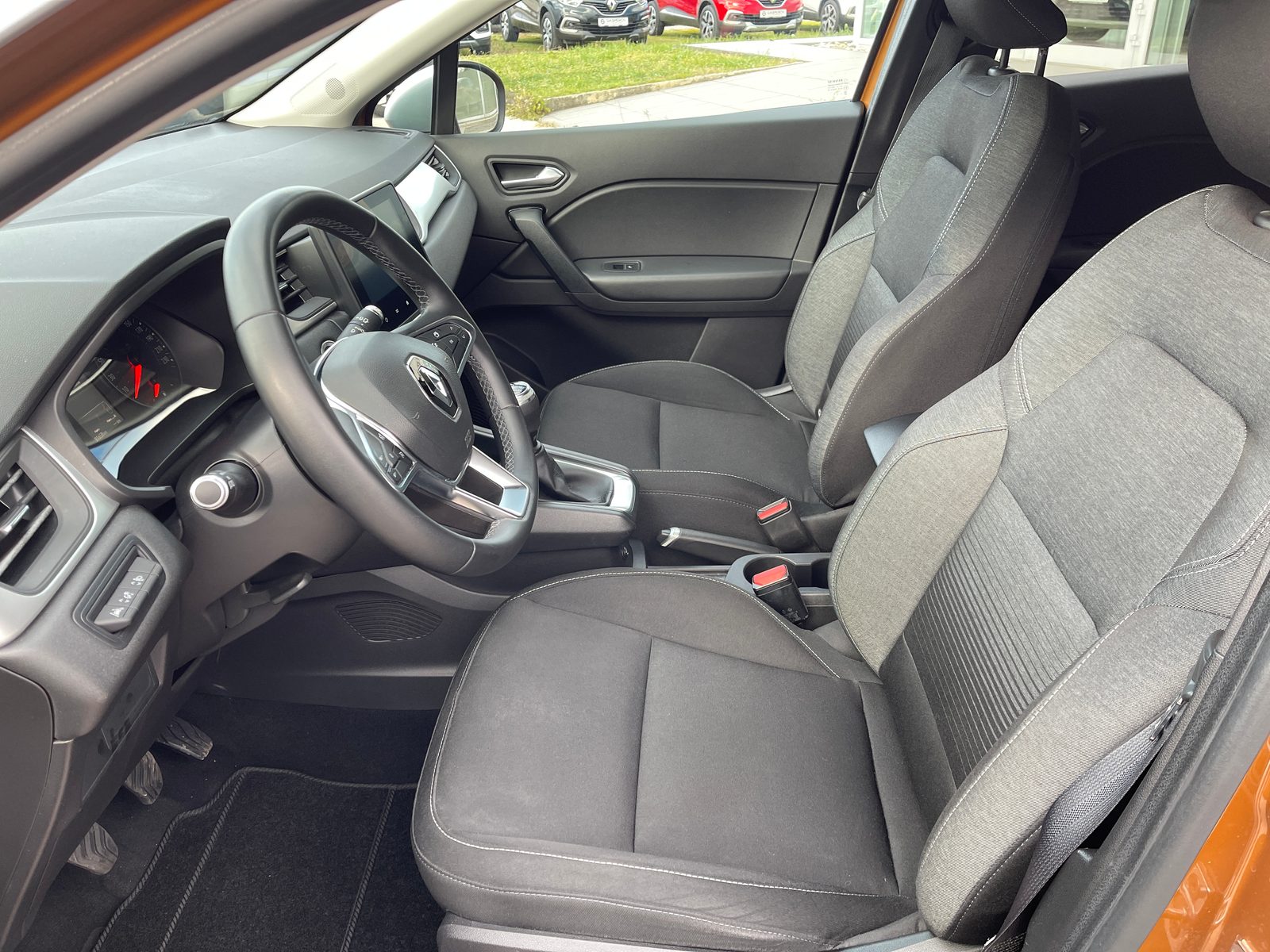 2020 Renault Captur — fotografija 10