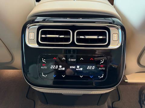 2022 Mercedes-Benz S-klasa — sličica 19