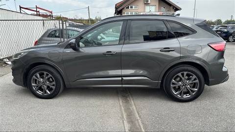 2021 Ford Kuga — sličica 8