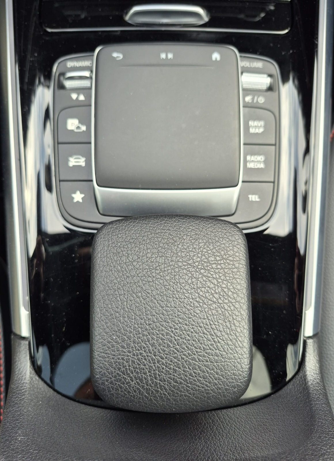 2022 Mercedes-Benz GLA — fotografija 23