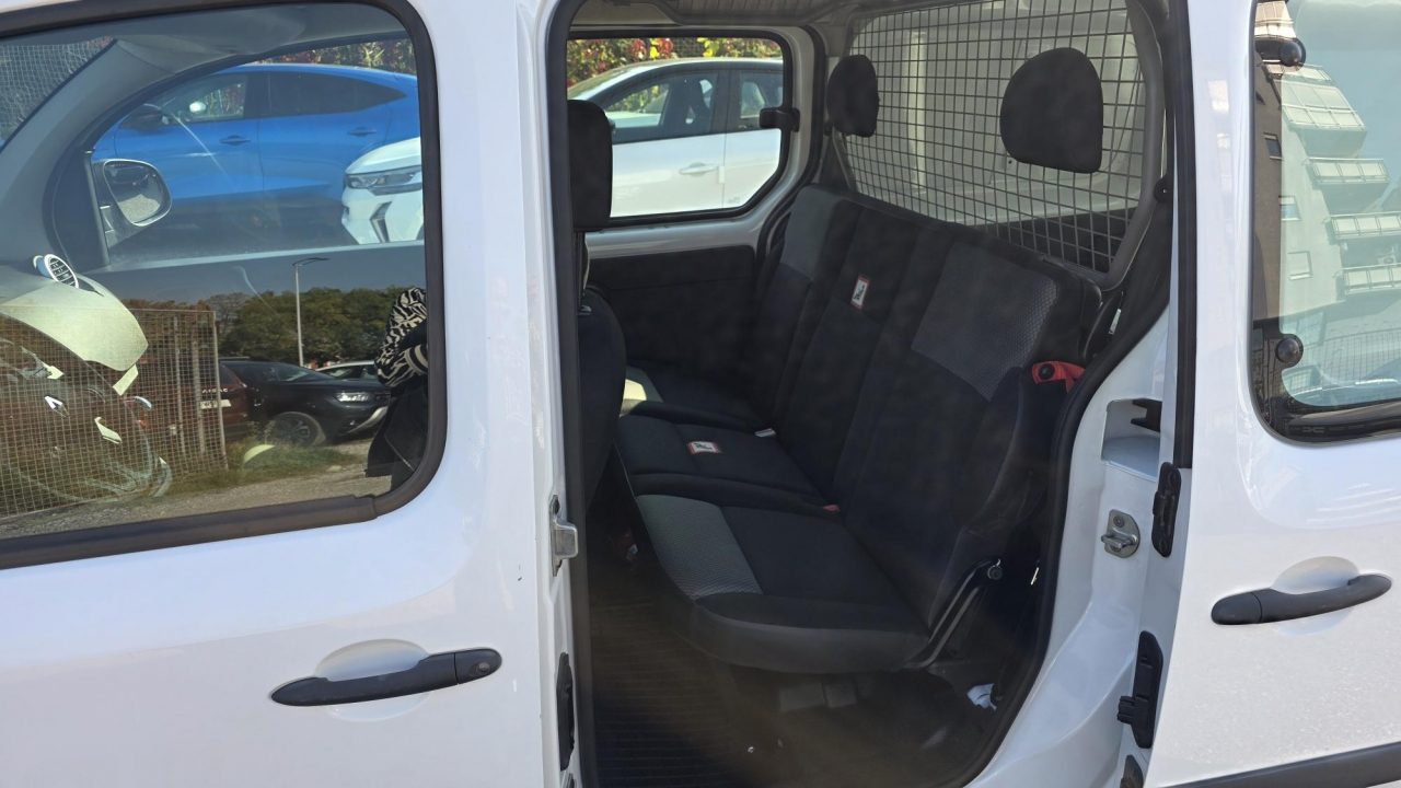 2021 Renault Kangoo Express — fotografija 9