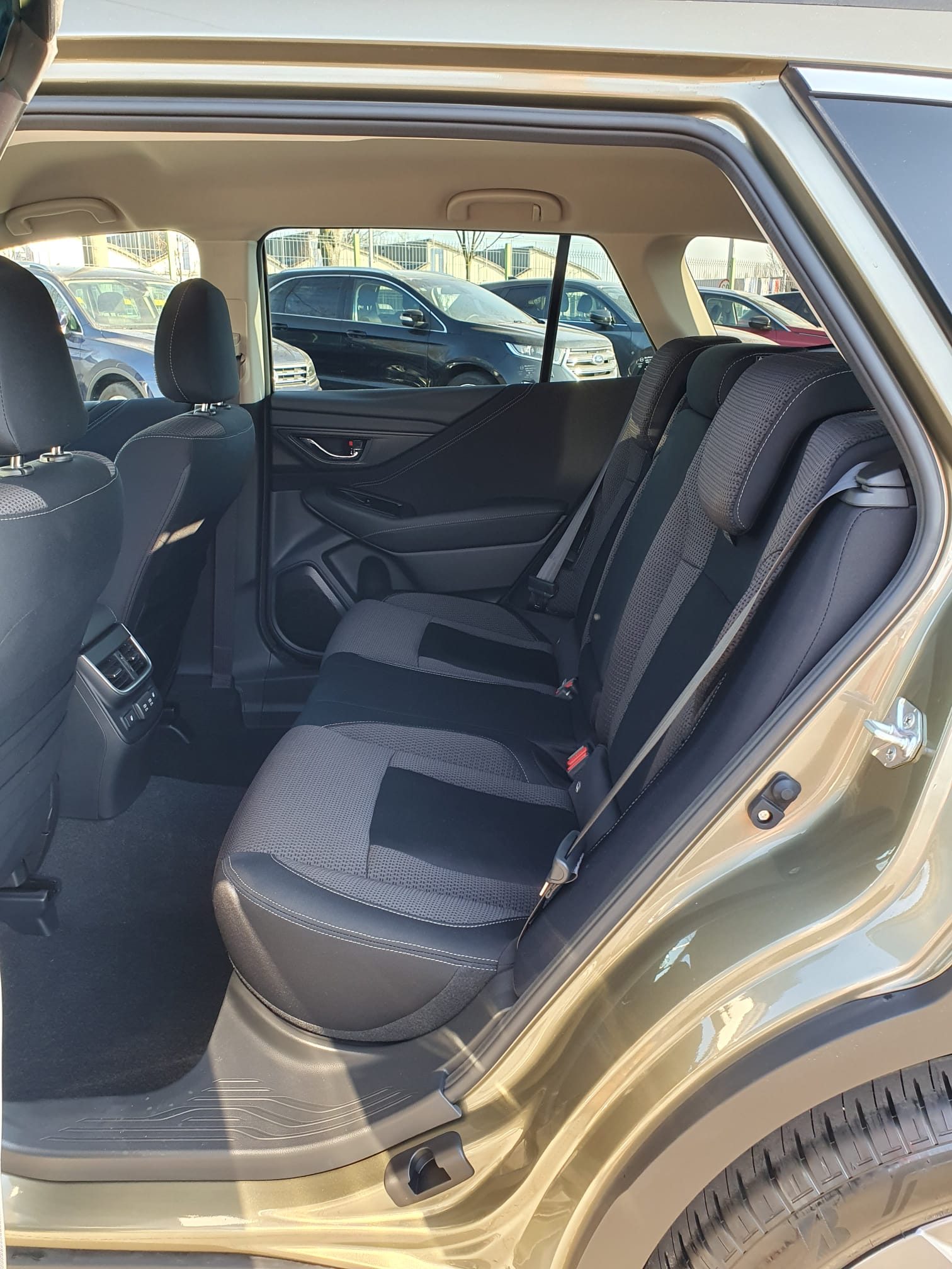 2023 Subaru Outback — fotografija 12