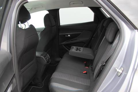 2022 Peugeot 3008 — sličica 11