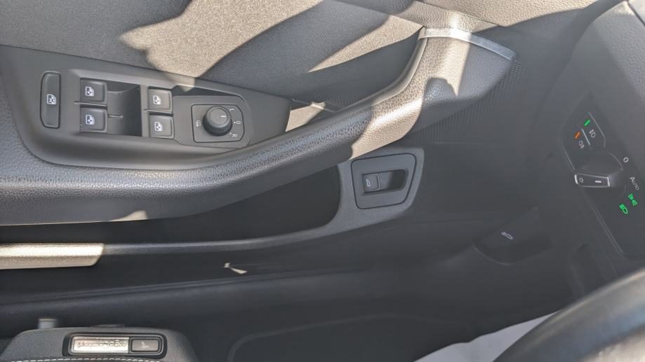2023 Volkswagen Passat — fotografija 26
