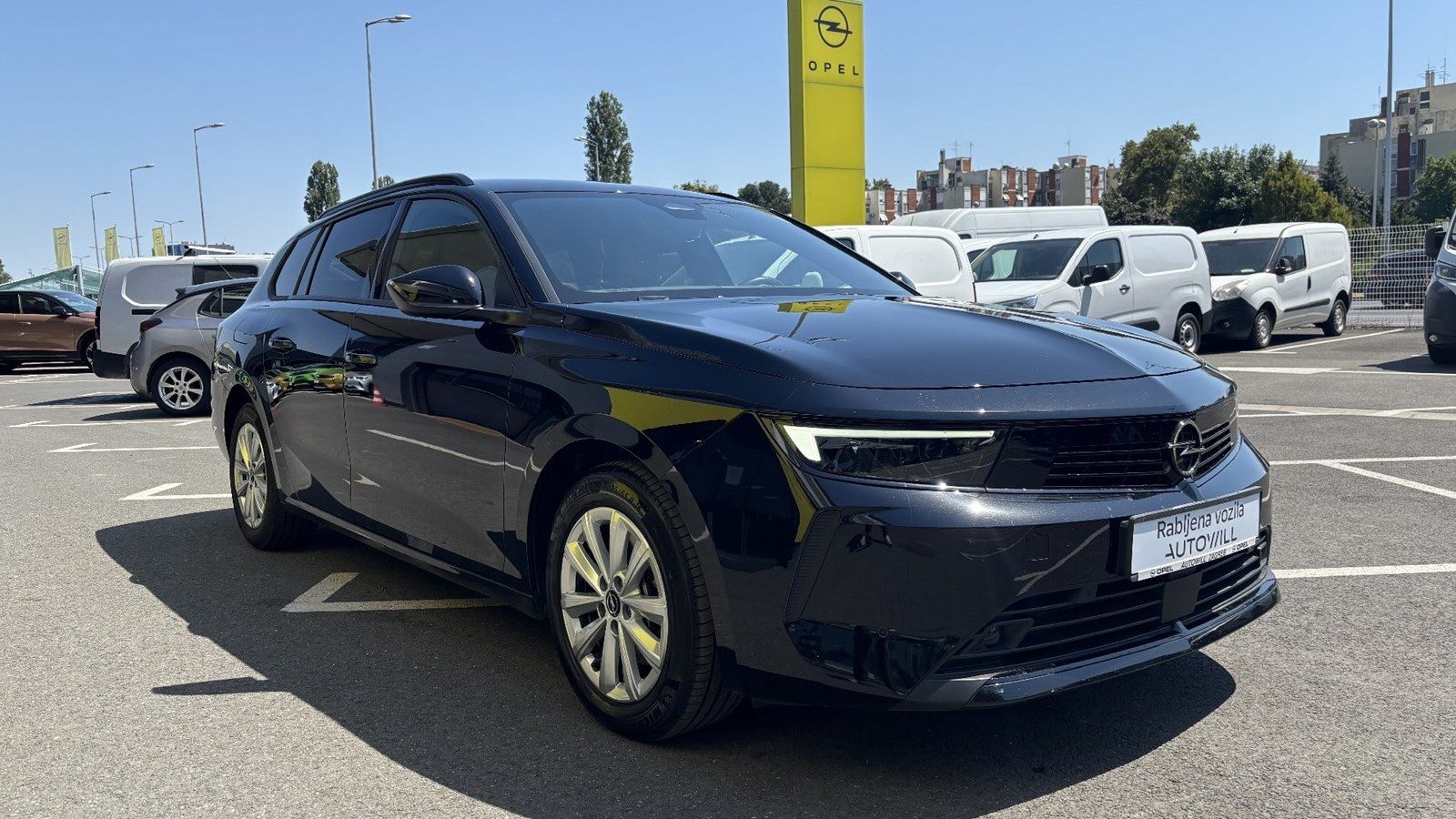 2025 Opel Astra Sports Tourer — fotografija 4