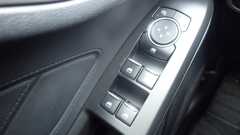 2021 Ford Focus — fotografija 17