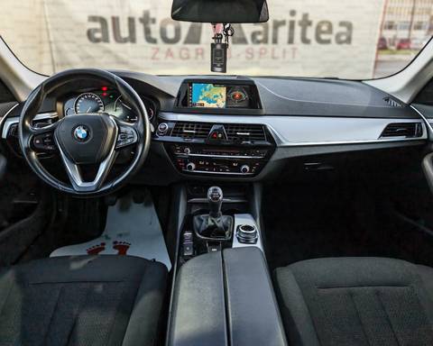 2017 BMW Serija 5 — sličica 10