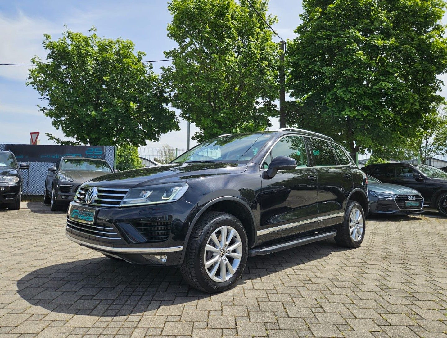 2016 Volkswagen Touareg — fotografija 3