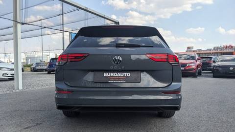 2022 Volkswagen Golf — sličica 4