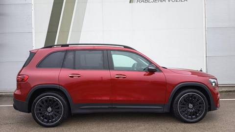 2025 Mercedes-Benz GLB AMG Line — sličica 5