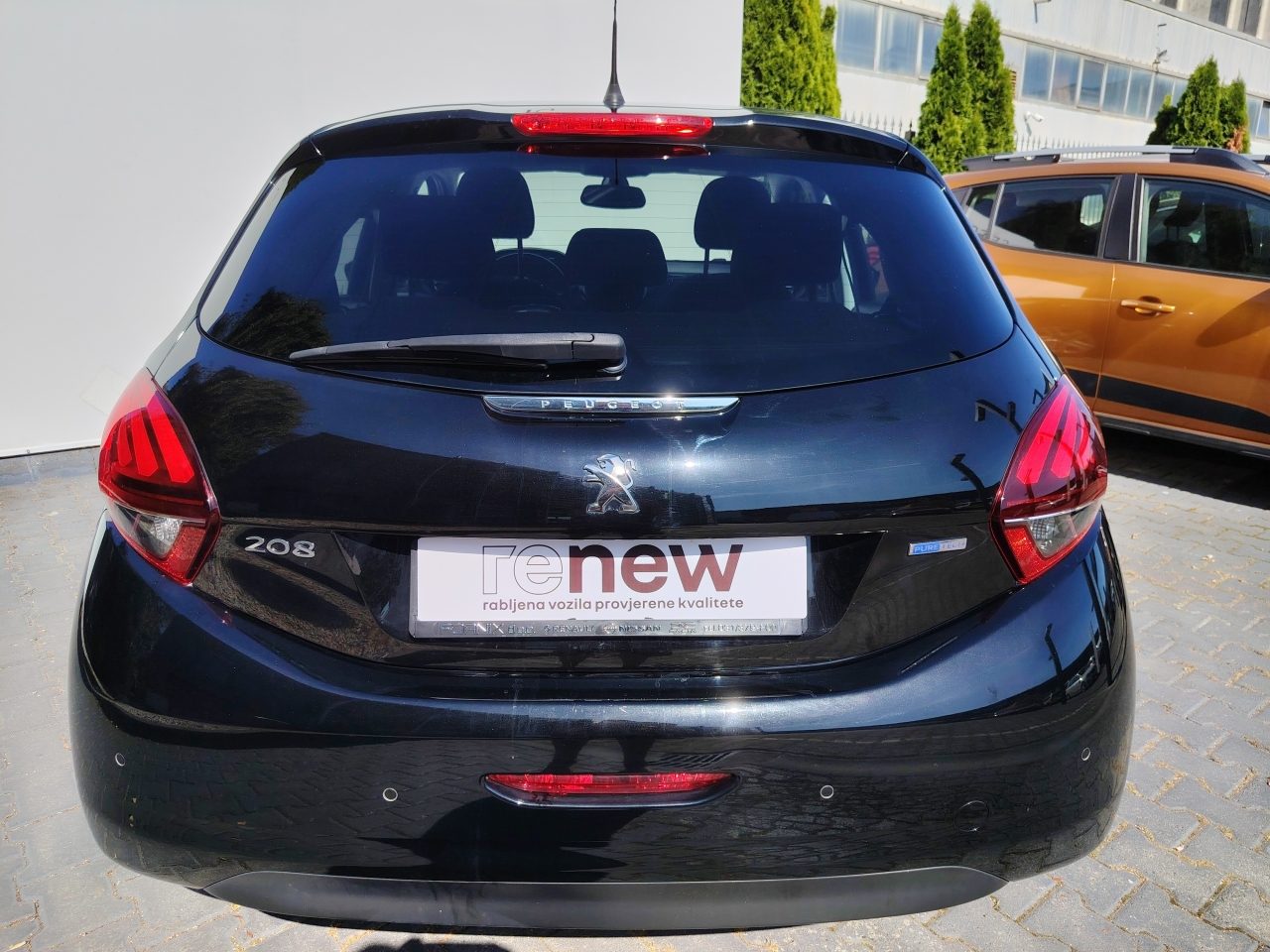 2017 Peugeot 208 — fotografija 7