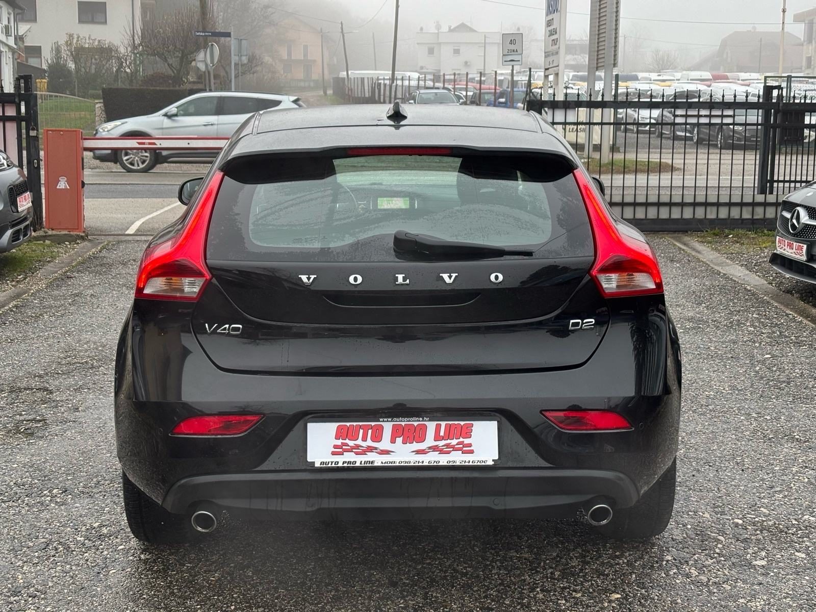 2019 Volvo V40 — fotografija 6