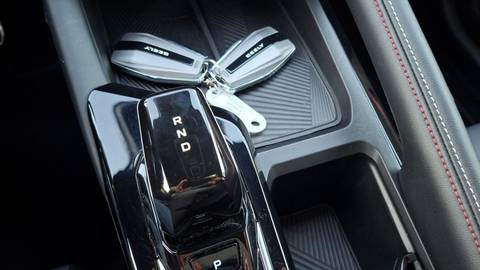 2024 Geely Coolray — sličica 16