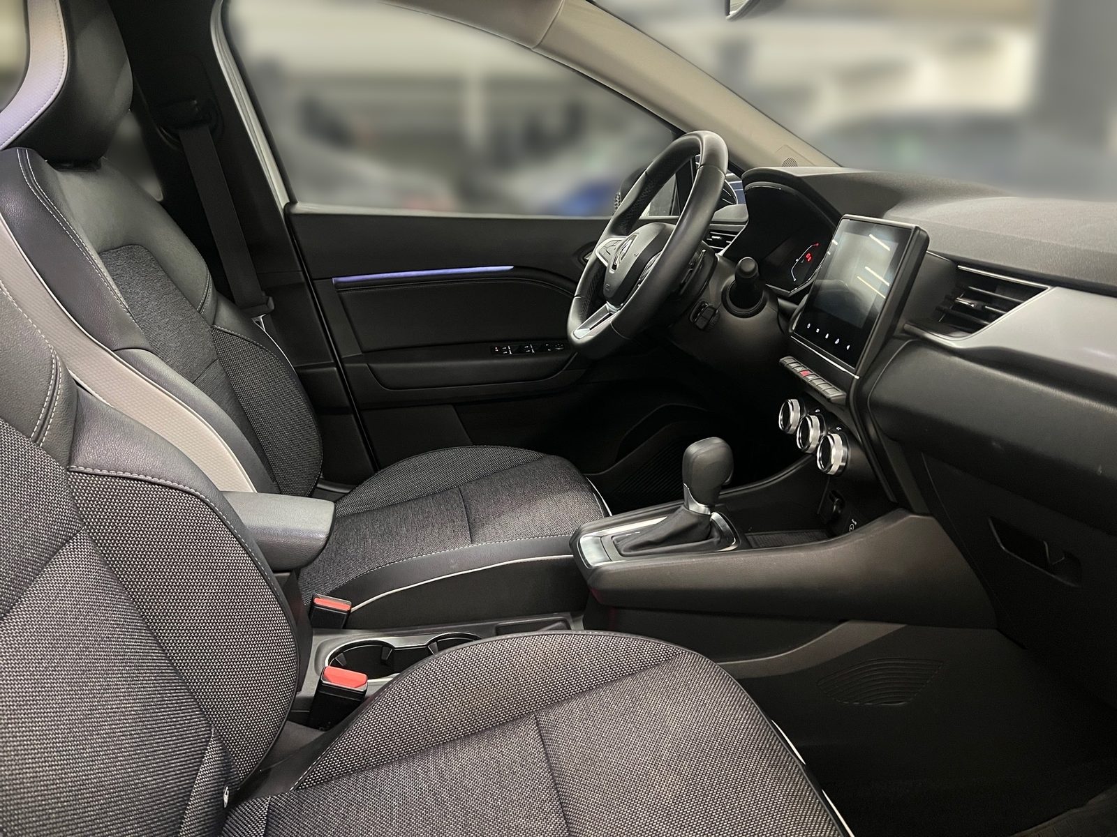 2023 Renault Captur — fotografija 22