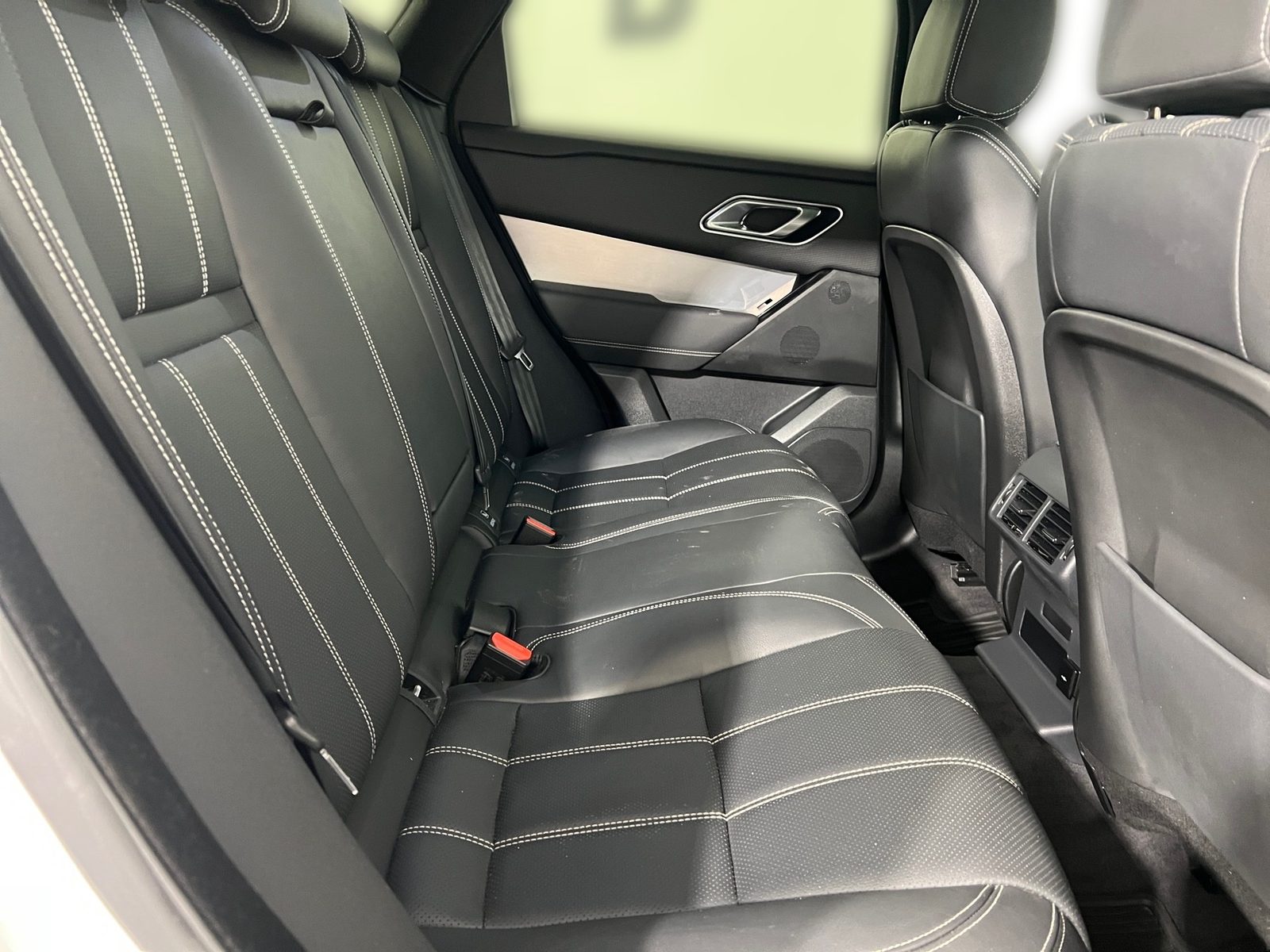 2023 Land Rover Range Rover Velar — fotografija 20