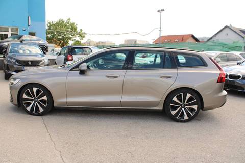 2021 Volvo V60 — sličica 8