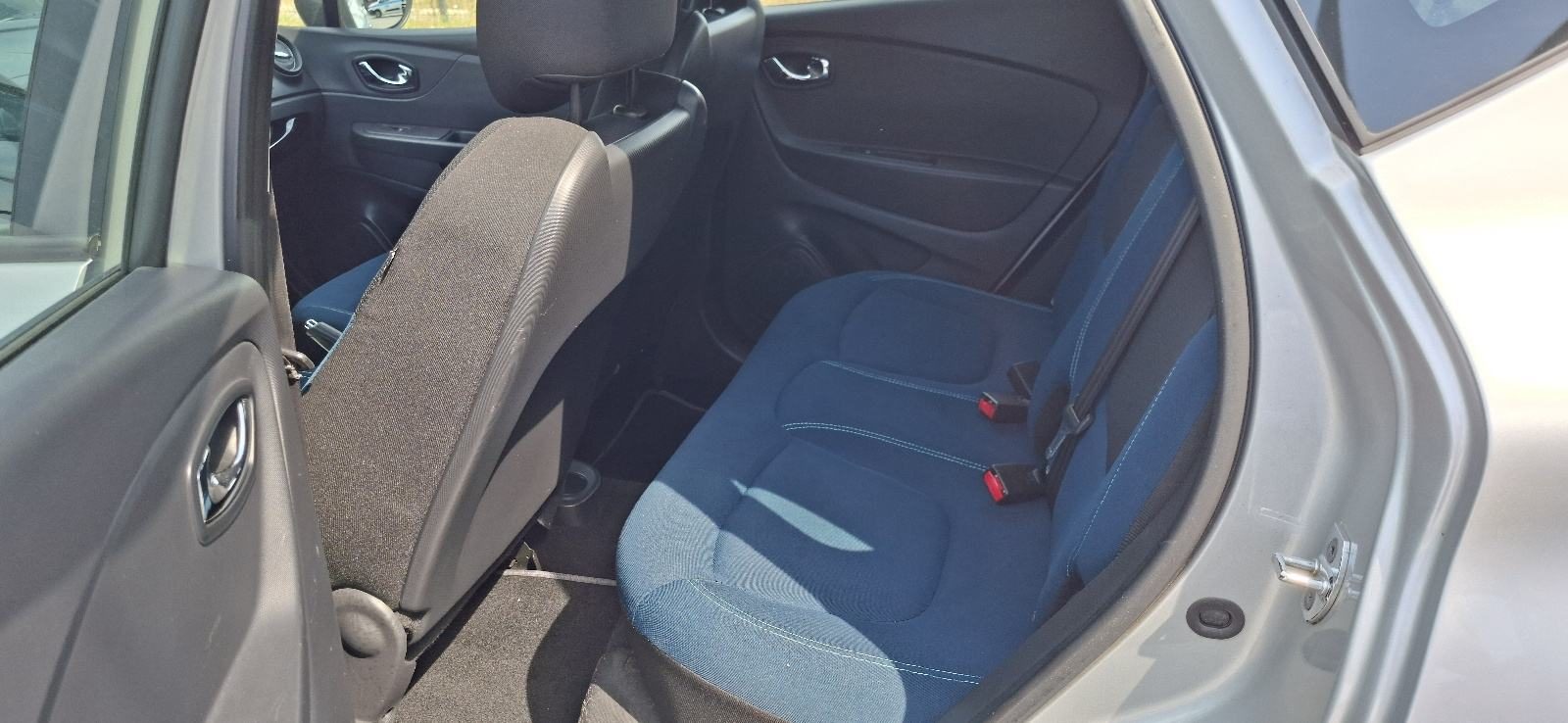 2015 Renault Captur — fotografija 10