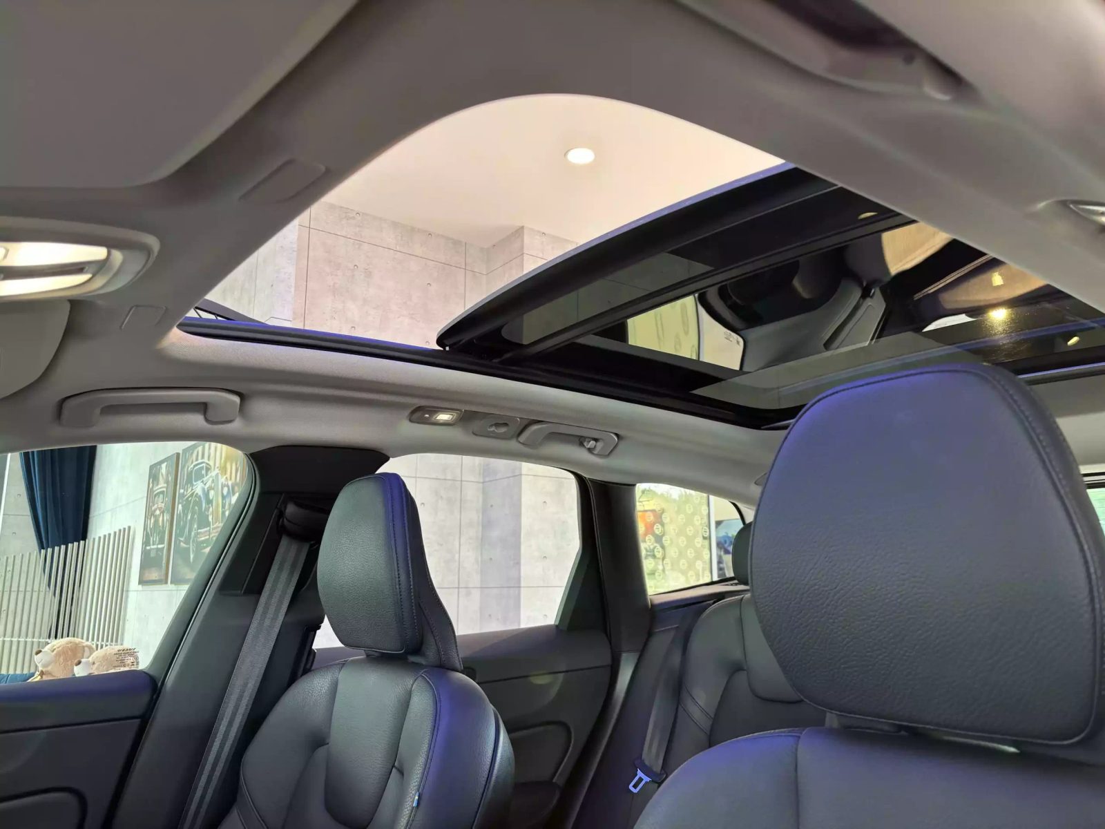 2023 Volvo XC60 — fotografija 30