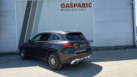 2026 Mercedes-Benz GLC Avantgarde — sličica 4