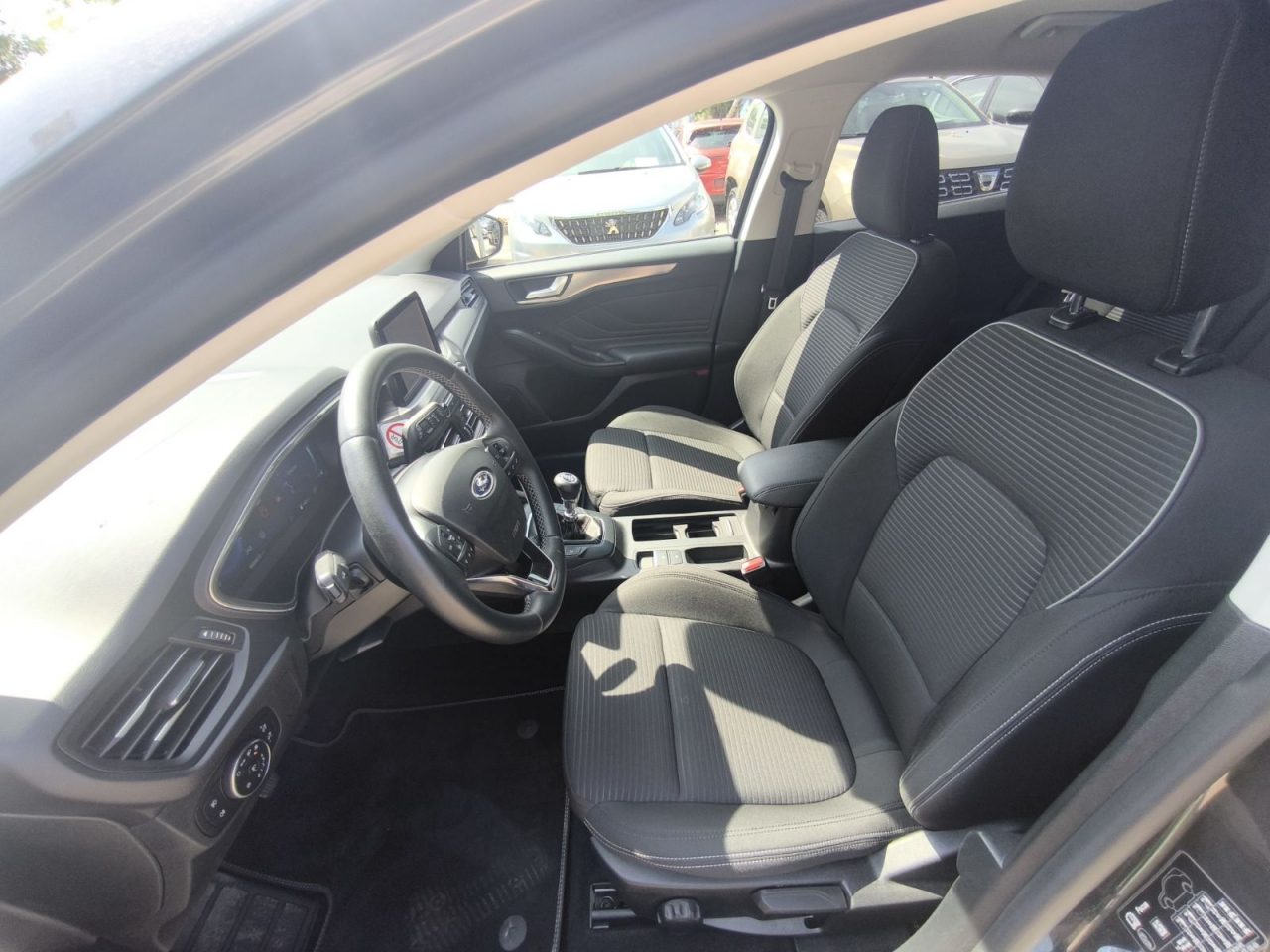 2021 Ford Focus — fotografija 11