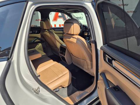 2023 Porsche Cayenne — sličica 15
