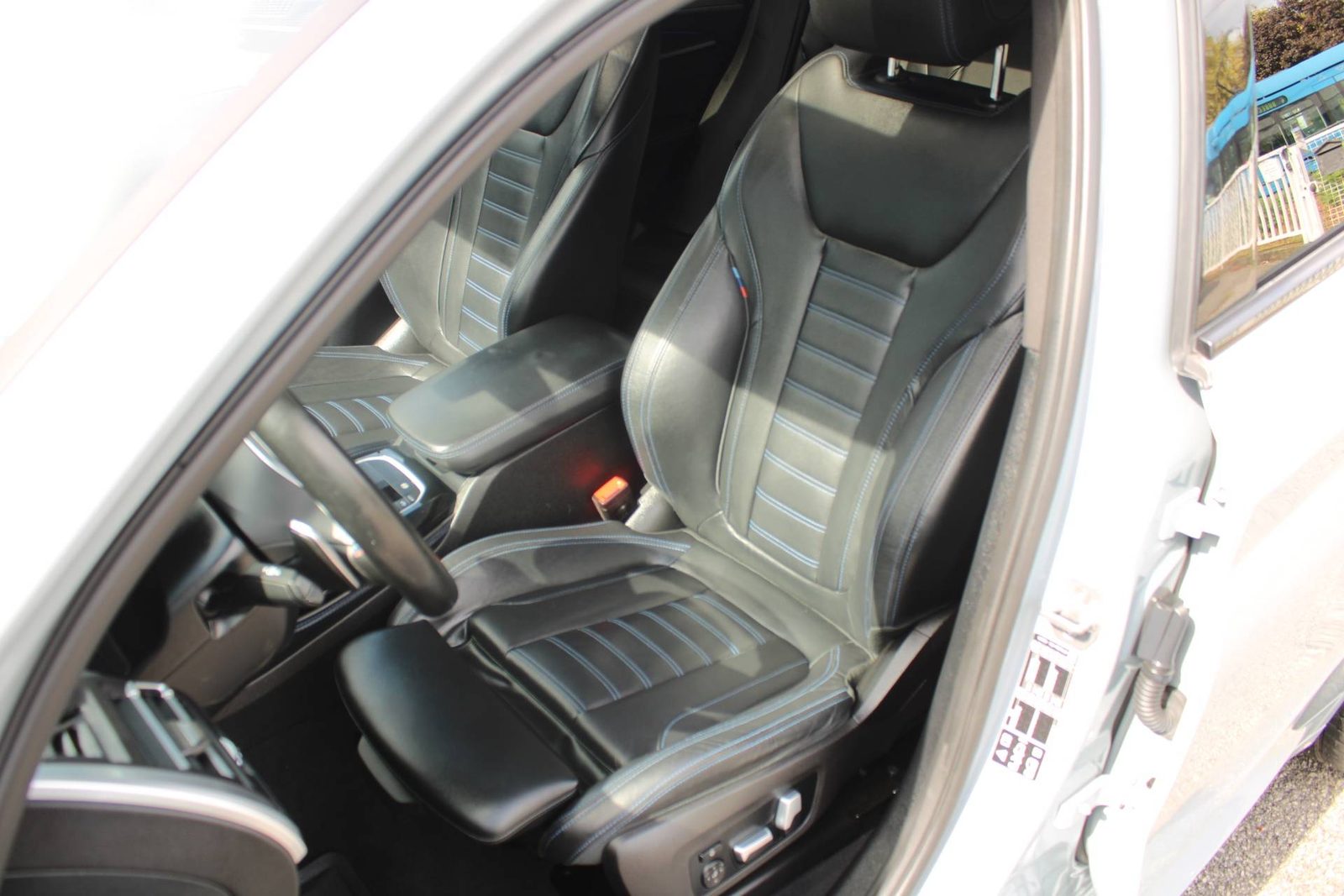 2023 BMW X4 — fotografija 9
