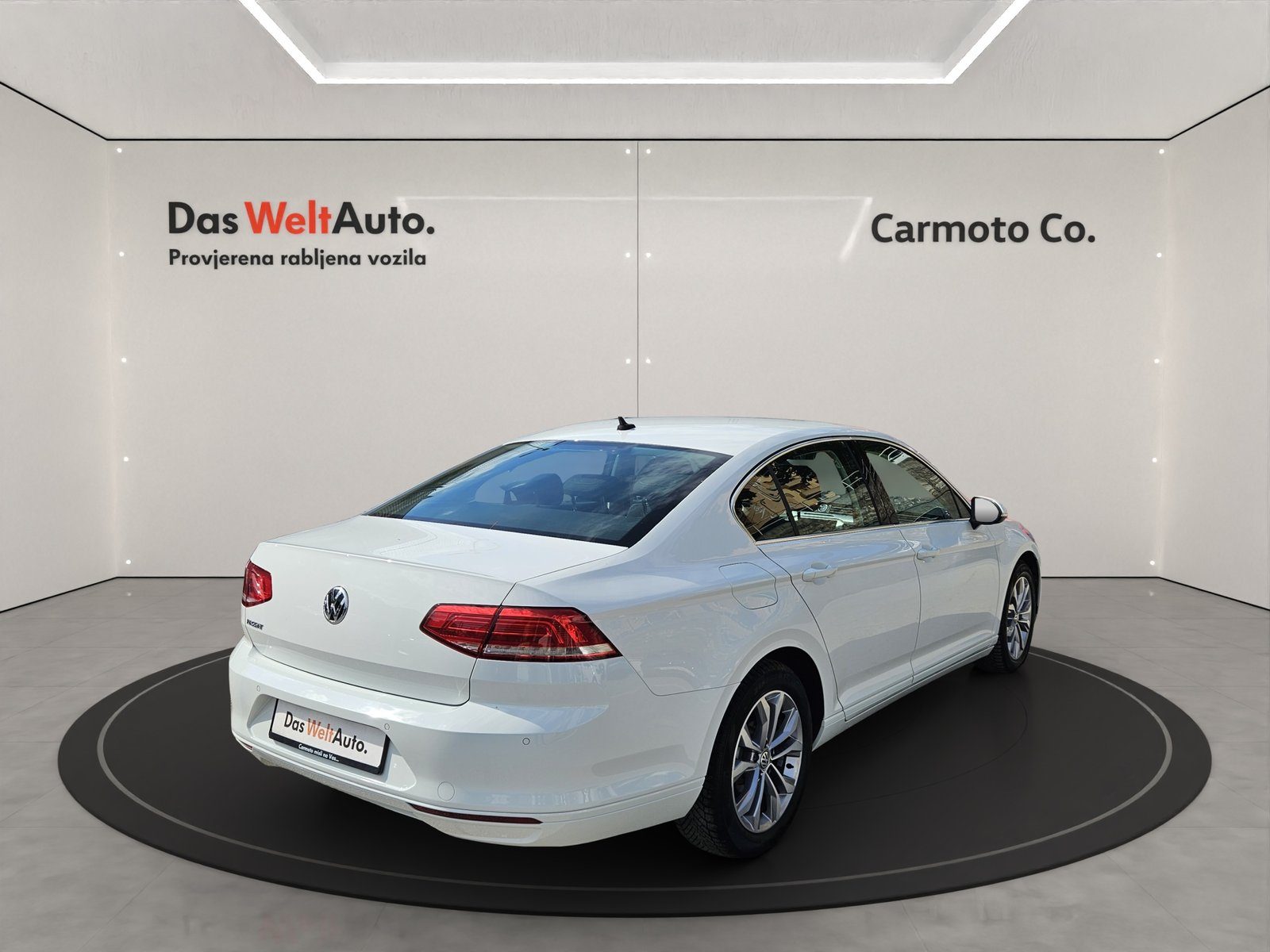 2019 Volkswagen Passat — fotografija 5