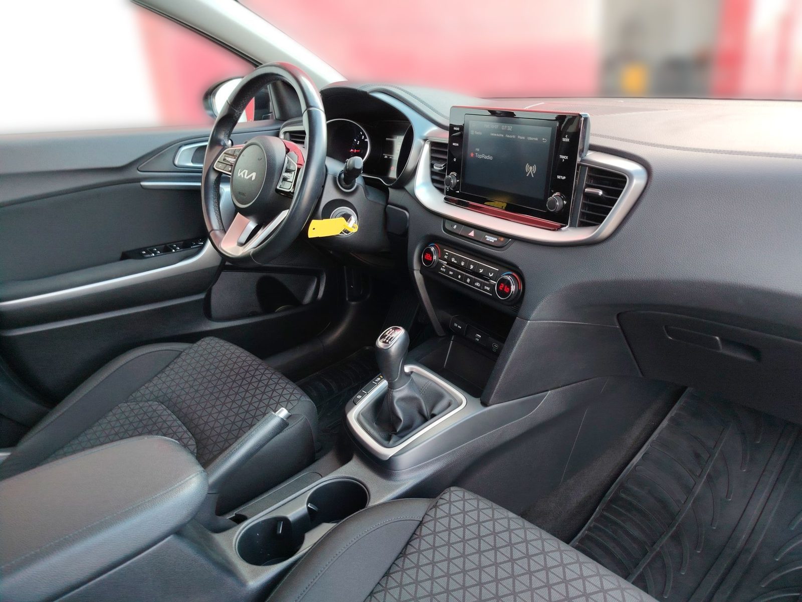 2023 Kia Ceed — fotografija 21